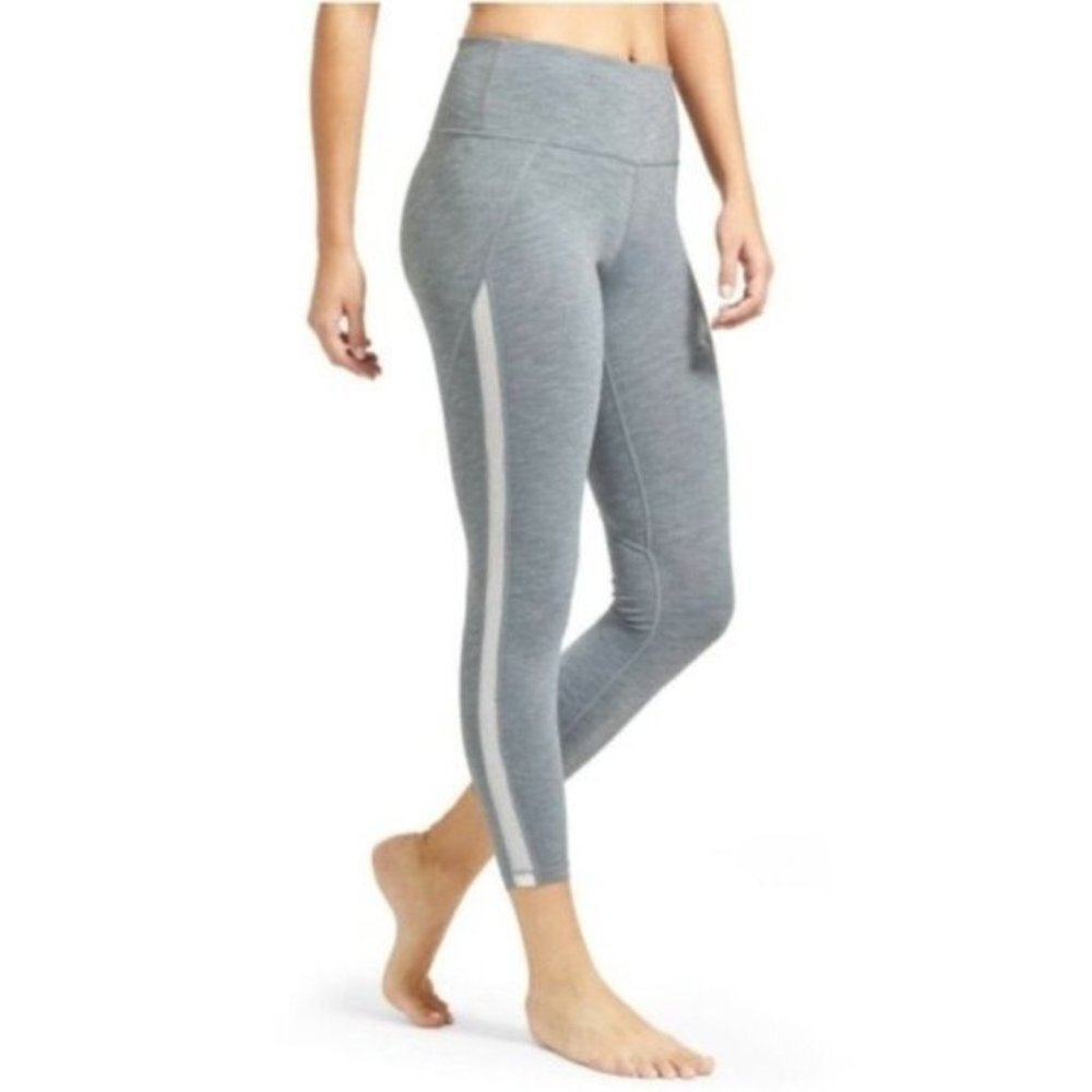 Athleta High Rise Chaturanga Leggings Gray with White Mesh Panel Size Medium